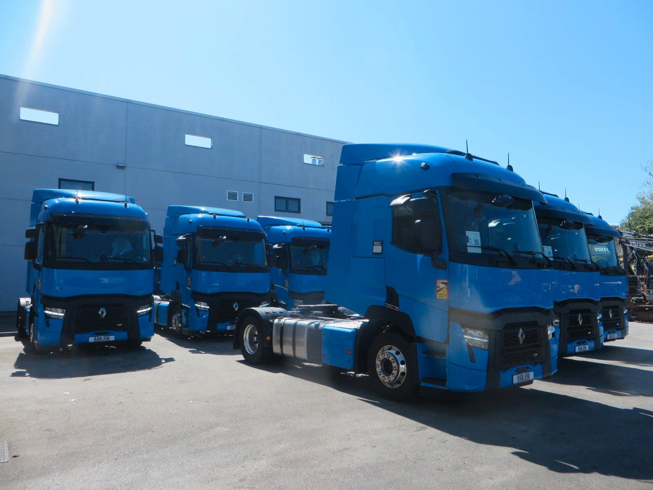 Renault T480 SC 4x2Tractor SELECTION - Tractor unit: picture 3 Renault T480 SC 4x2Tractor SELECTION - Tractor unit: picture 3