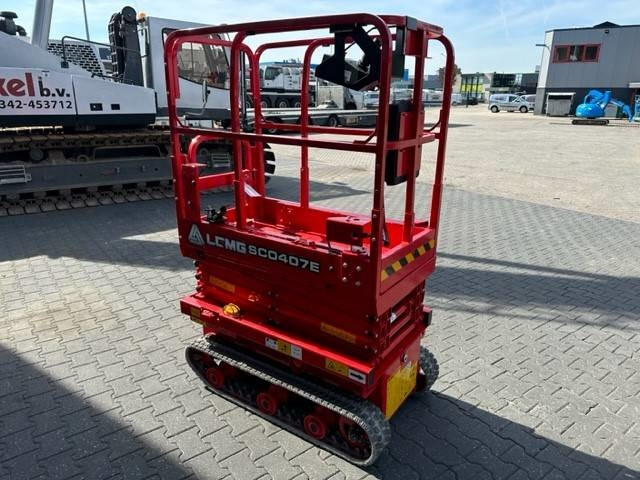 LGMG SC0407E - Scissor lift: picture 4 LGMG SC0407E - Scissor lift: picture 4