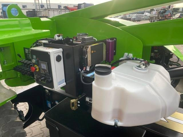 New Articulated boom lift Niftylift HR 17 Hybrid: picture 12