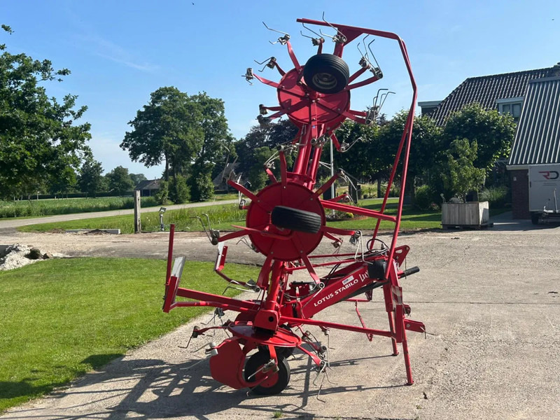 Lely Lotus 770 plus AWS Schudder - Tedder/ Rake: picture 5 Lely Lotus 770 plus AWS Schudder - Tedder/ Rake: picture 5
