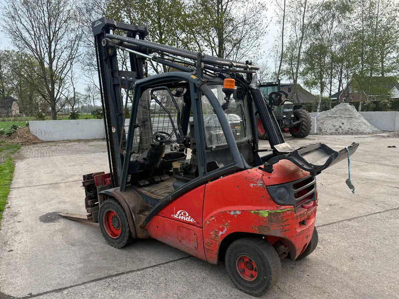 Linde H35T LPG LINDE H35T LPG Heftruck - LPG forklift: picture 4 Linde H35T LPG LINDE H35T LPG Heftruck - LPG forklift: picture 4