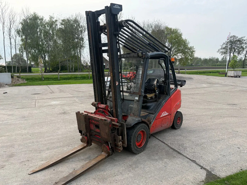 Linde H35T LPG LINDE H35T LPG Heftruck - LPG forklift: picture 3 Linde H35T LPG LINDE H35T LPG Heftruck - LPG forklift: picture 3