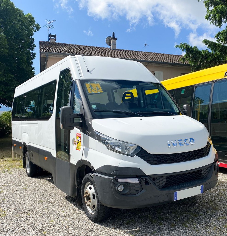 IVECO DAILY LINE 2016 - Minibus, People carrier: picture 1 IVECO DAILY LINE 2016 - Minibus, People carrier: picture 1