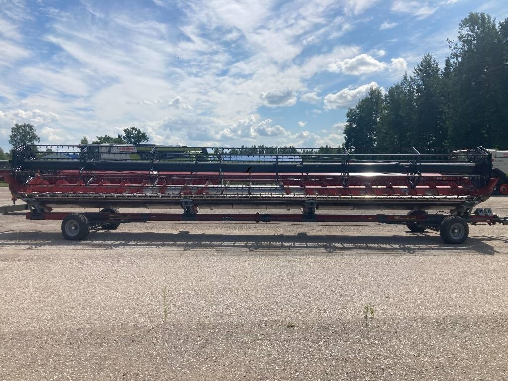 Case IH 3050 - Harvester attachment: picture 5 Case IH 3050 - Harvester attachment: picture 5