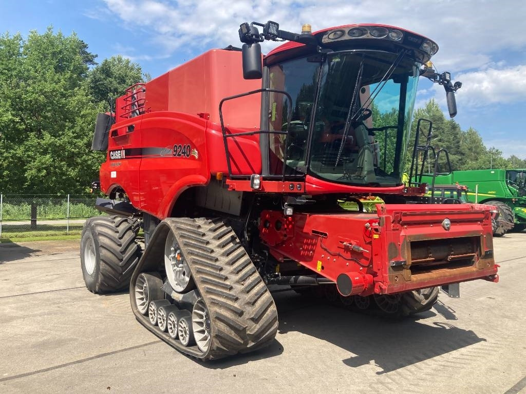 Case IH 9240 - Combine harvester: picture 3 Case IH 9240 - Combine harvester: picture 3