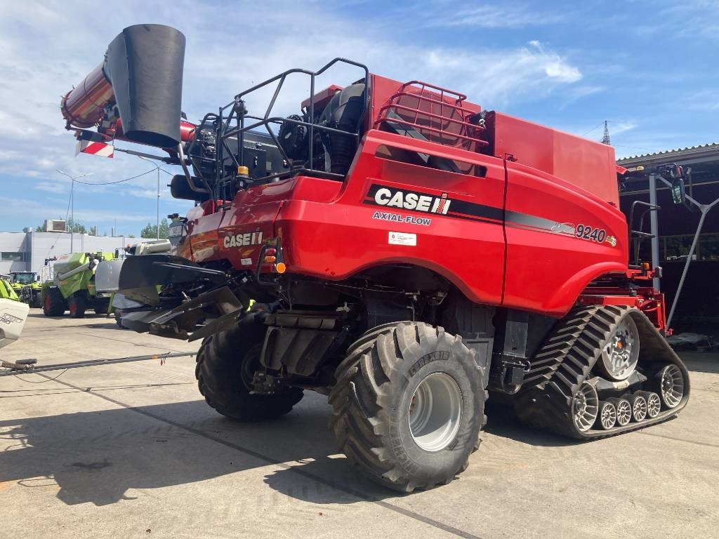 Case IH 9240 - Combine harvester: picture 5 Case IH 9240 - Combine harvester: picture 5