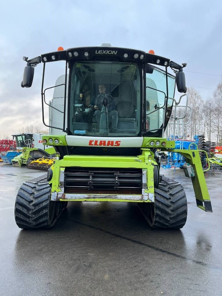 Claas Lexion 770 TT - Combine harvester: picture 5 Claas Lexion 770 TT - Combine harvester: picture 5