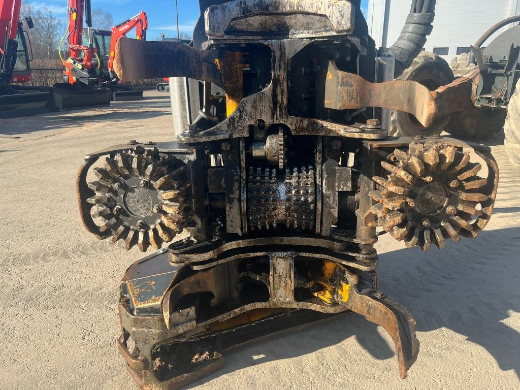 Ponsse H5 - Felling head: picture 2 Ponsse H5 - Felling head: picture 2