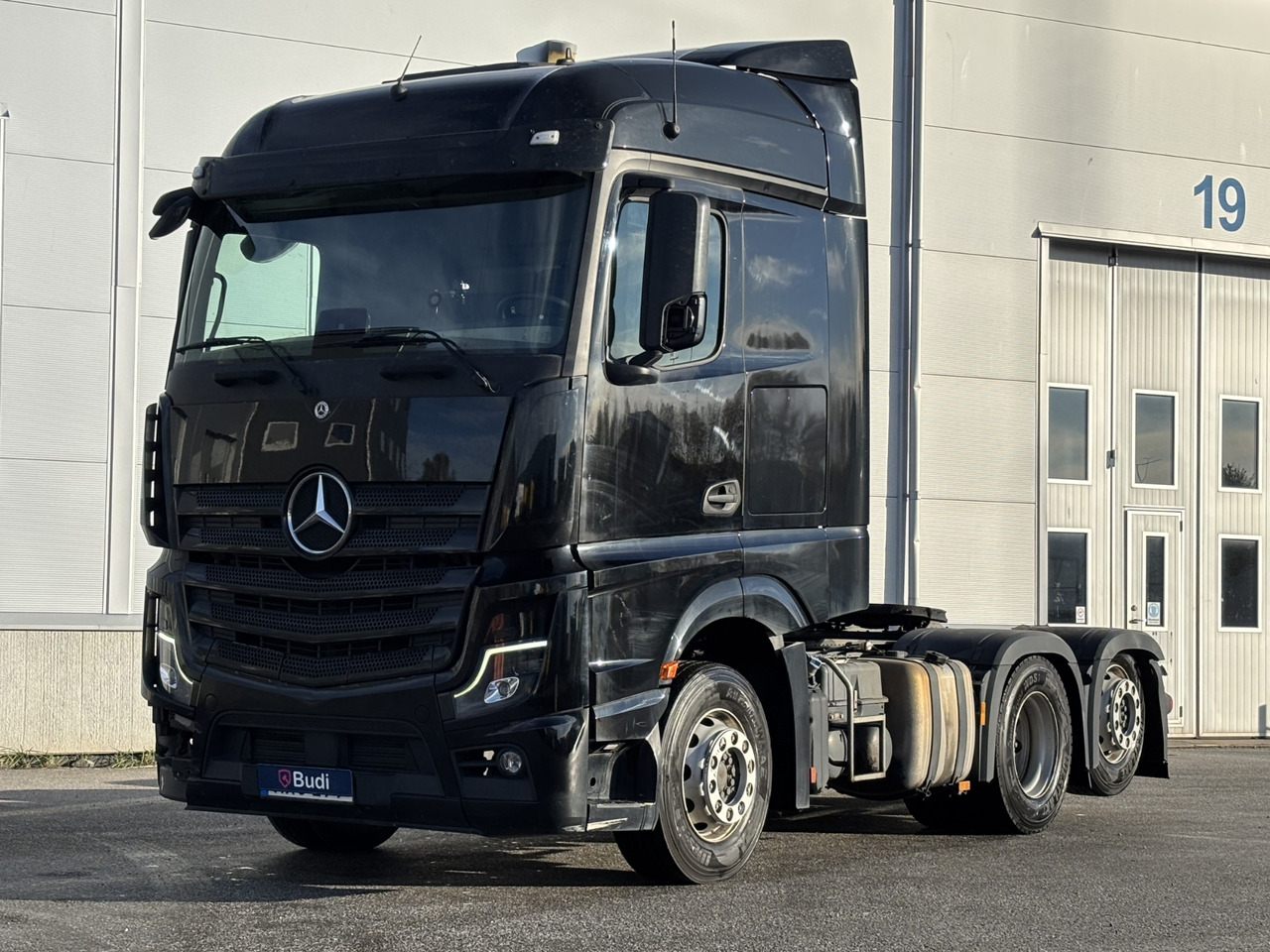 Dragbil Mercedes-Benz Actros 12.8 PowerShift -2022 - Tractor unit: picture 1 Dragbil Mercedes-Benz Actros 12.8 PowerShift -2022 - Tractor unit: picture 1