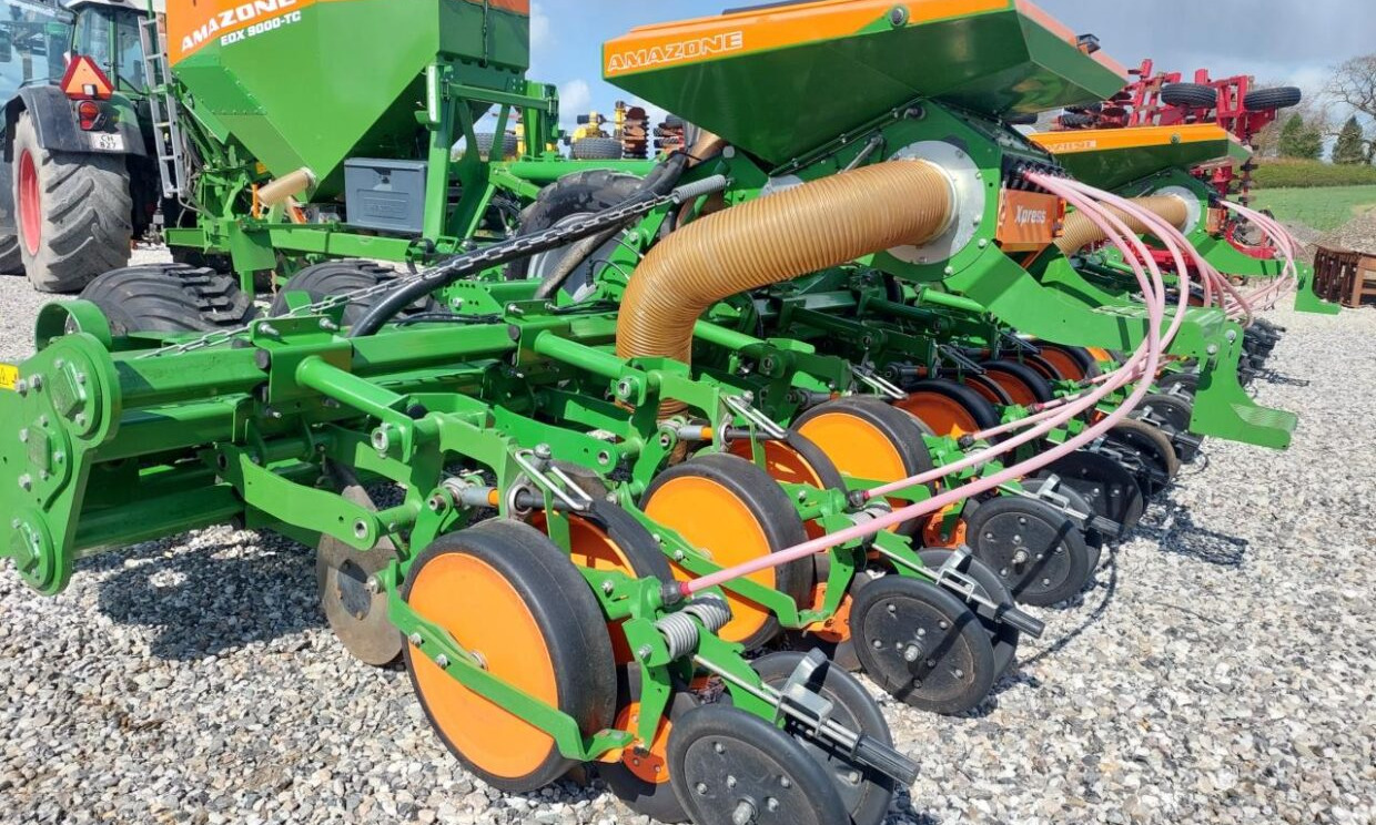 Amazone EDX 9000-TC MED GPS - Precision seeder: picture 5 Amazone EDX 9000-TC MED GPS - Precision seeder: picture 5