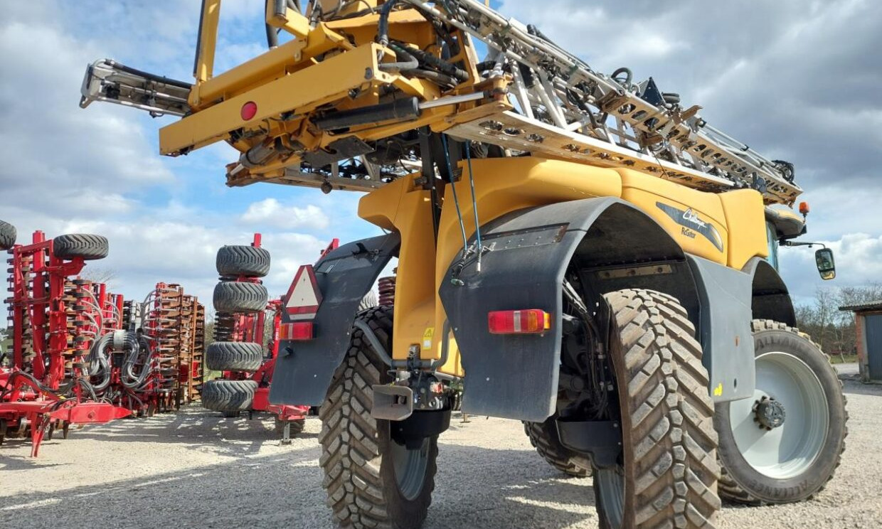 Challenger Rogator 655 B med GPS - Self-propelled sprayer: picture 5 Challenger Rogator 655 B med GPS - Self-propelled sprayer: picture 5