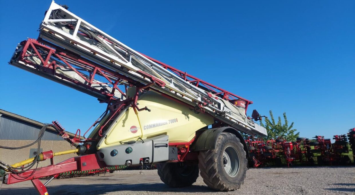 Hardi Commander 7000i - 36 m Twin - Trailed sprayer: picture 3 Hardi Commander 7000i - 36 m Twin - Trailed sprayer: picture 3