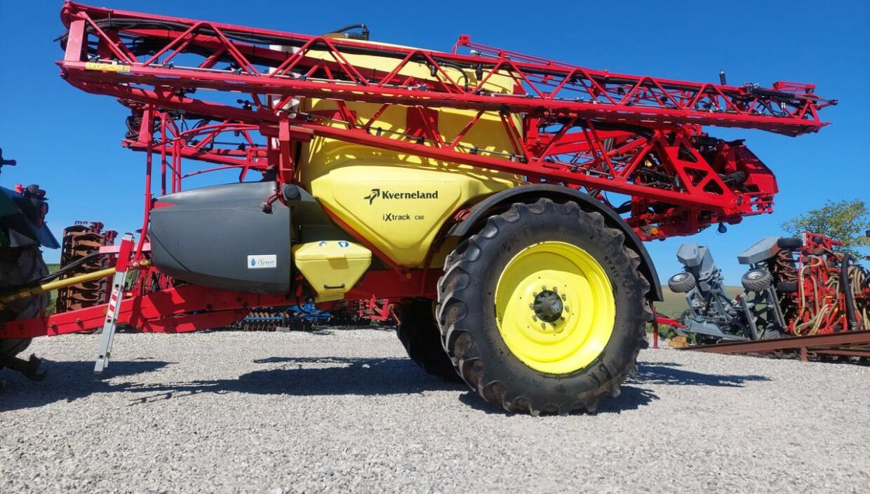 Kverneland IXtrack C60 - 36m - Trailed sprayer: picture 1 Kverneland IXtrack C60 - 36m - Trailed sprayer: picture 1