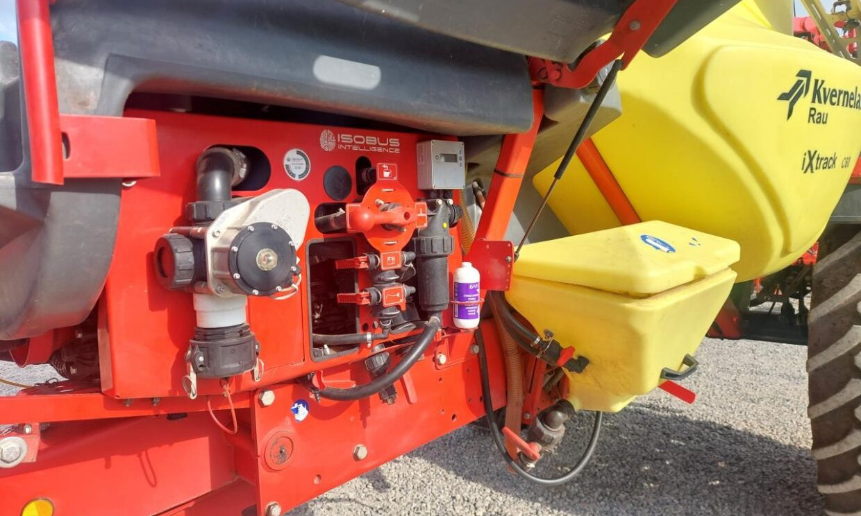 Trailed sprayer Kverneland Ixtrack C60 - 28m Alubom: picture 8