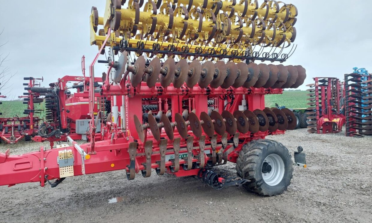 Pöttinger Terradisc 8001 T - Disc harrow: picture 2 Pöttinger Terradisc 8001 T - Disc harrow: picture 2