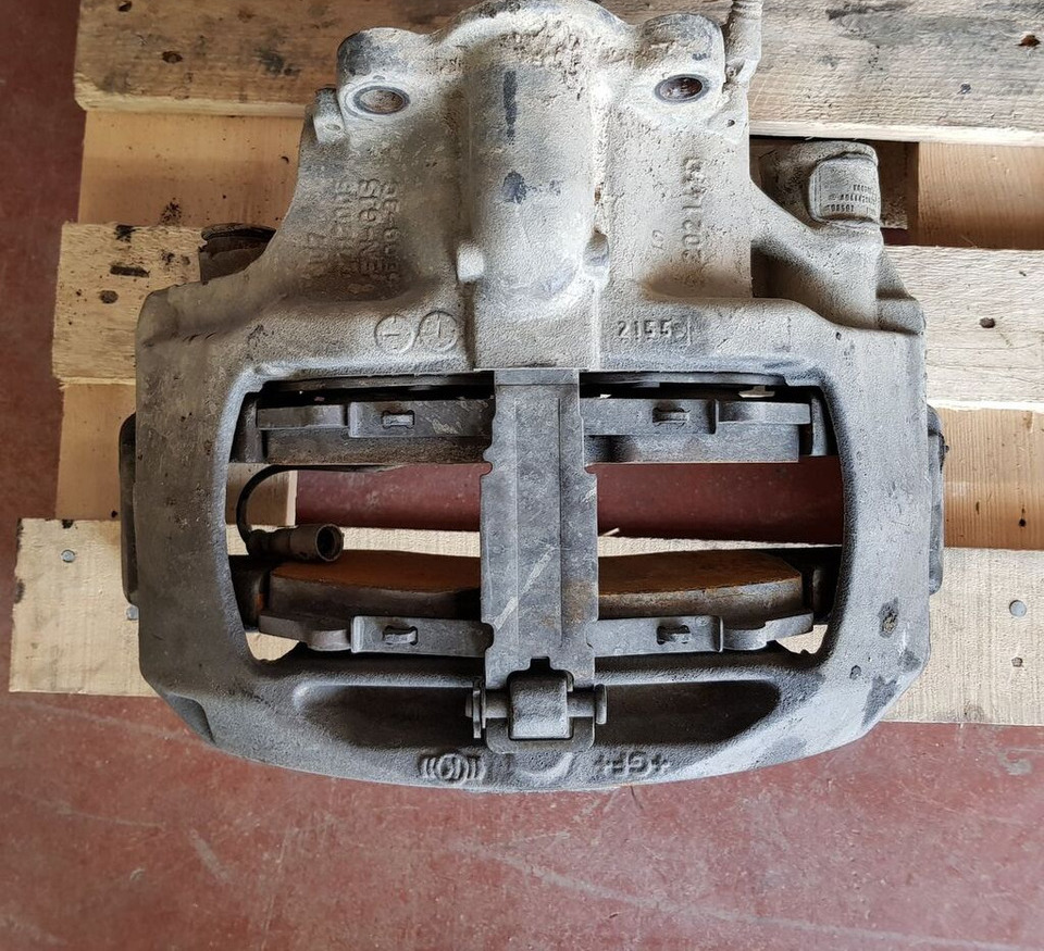 Mercedes-Benz ACTROS truck - Brake caliper for Truck: picture 4 Mercedes-Benz ACTROS truck - Brake caliper for Truck: picture 4