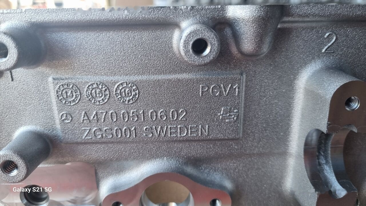 Mercedes-Benz CAMSHAFT HOUSING Mercedes-Benz ACTROS MP4 EURO 6 - Engine and parts for Truck: picture 1 Mercedes-Benz CAMSHAFT HOUSING Mercedes-Benz ACTROS MP4 EURO 6 - Engine and parts for Truck: picture 1