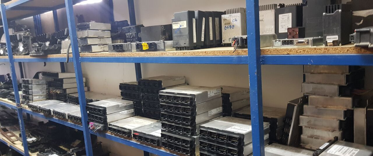 ECU for Truck Mercedes-Benz CPC/FR   Mercedes-Benz ACTROS: picture 15