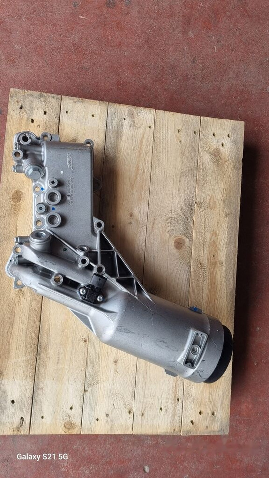 Mercedes-Benz OIL COOLER A 4571803110 Mercedes-Benz - Oil cooler for Truck: picture 1 Mercedes-Benz OIL COOLER A 4571803110 Mercedes-Benz - Oil cooler for Truck: picture 1