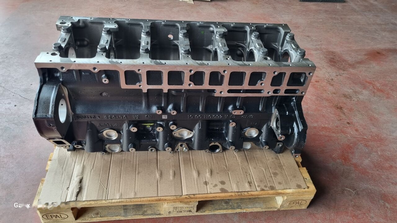 Mercedes-Benz OM 460 LA A 4600110601 Mercedes-Benz TOYRISMO - TRAVEGO - Cylinder block for Bus: picture 5 Mercedes-Benz OM 460 LA A 4600110601 Mercedes-Benz TOYRISMO - TRAVEGO - Cylinder block for Bus: picture 5