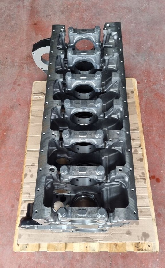 Mercedes-Benz OM 460 LA A 4600110601 Mercedes-Benz TOYRISMO - TRAVEGO - Cylinder block for Bus: picture 1 Mercedes-Benz OM 460 LA A 4600110601 Mercedes-Benz TOYRISMO - TRAVEGO - Cylinder block for Bus: picture 1