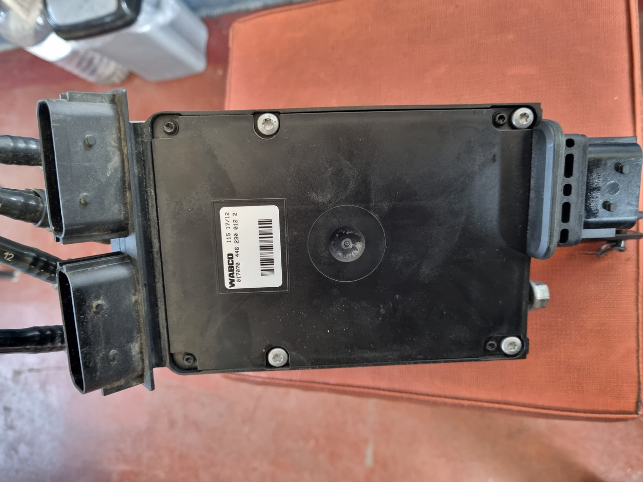 WABCO ATEGO 2 - Brake valve for Truck: picture 3 WABCO ATEGO 2 - Brake valve for Truck: picture 3