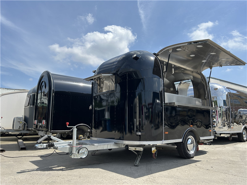 Food trailer for transportation of food European Food Truck Crepe,Burger,Grilled Sausage,Lángos Food Trailer: picture 7