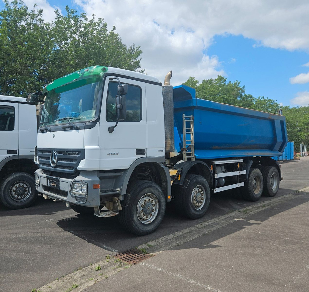 Mercedes-Benz Actros 4144 8x8 Hinterkipper - Tipper: picture 2 Mercedes-Benz Actros 4144 8x8 Hinterkipper - Tipper: picture 2