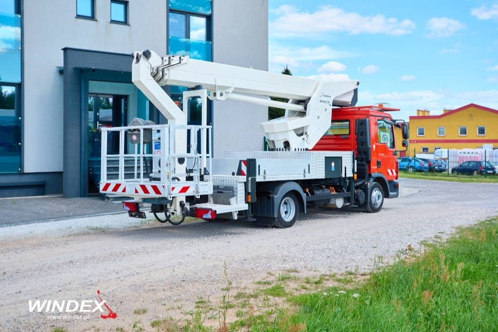 Ruthmann T 300 - Truck mounted aerial platform: picture 3 Ruthmann T 300 - Truck mounted aerial platform: picture 3