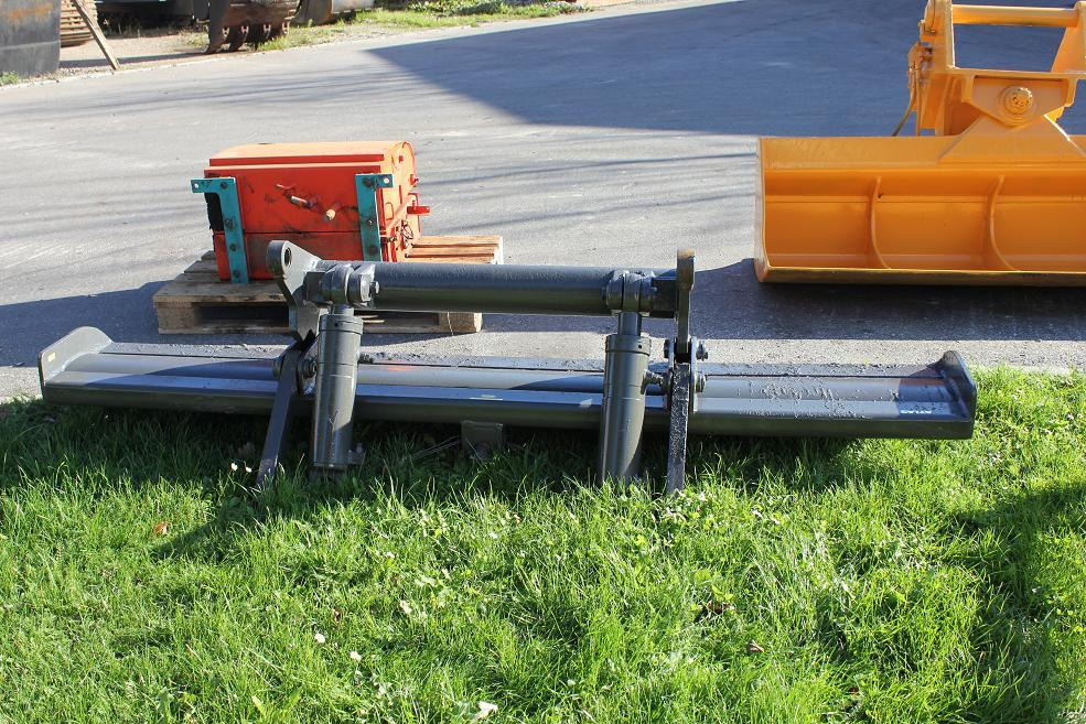 Atlas 1302 E - Blade for Construction machinery: picture 3 Atlas 1302 E - Blade for Construction machinery: picture 3