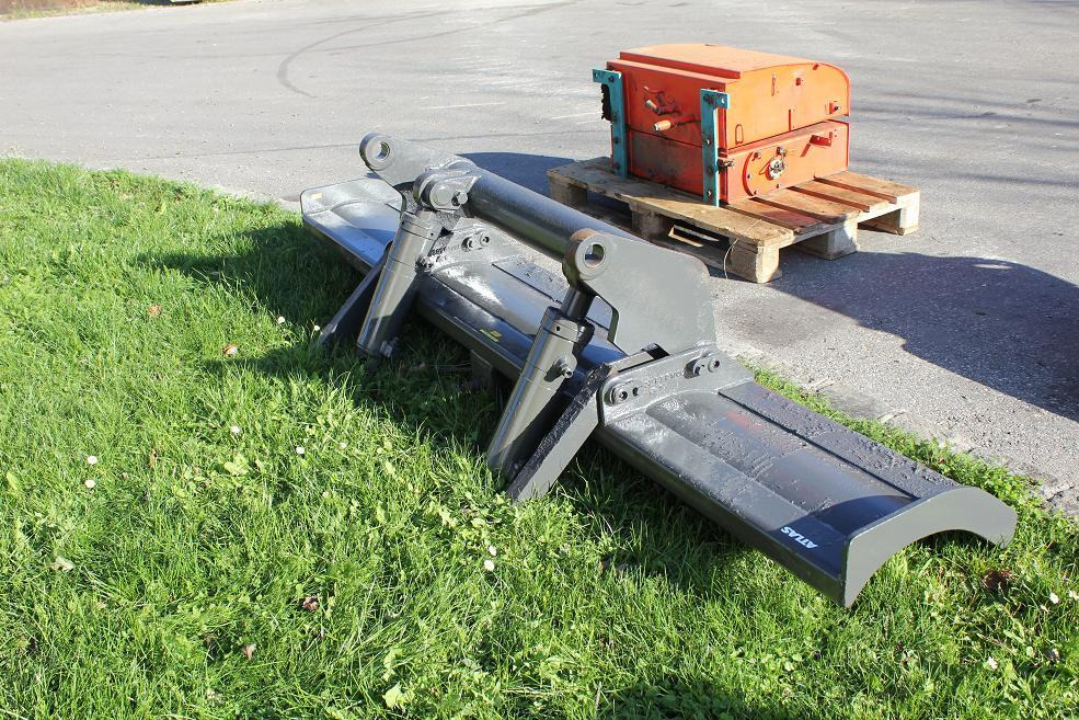 Atlas 1302 E - Blade for Construction machinery: picture 2 Atlas 1302 E - Blade for Construction machinery: picture 2