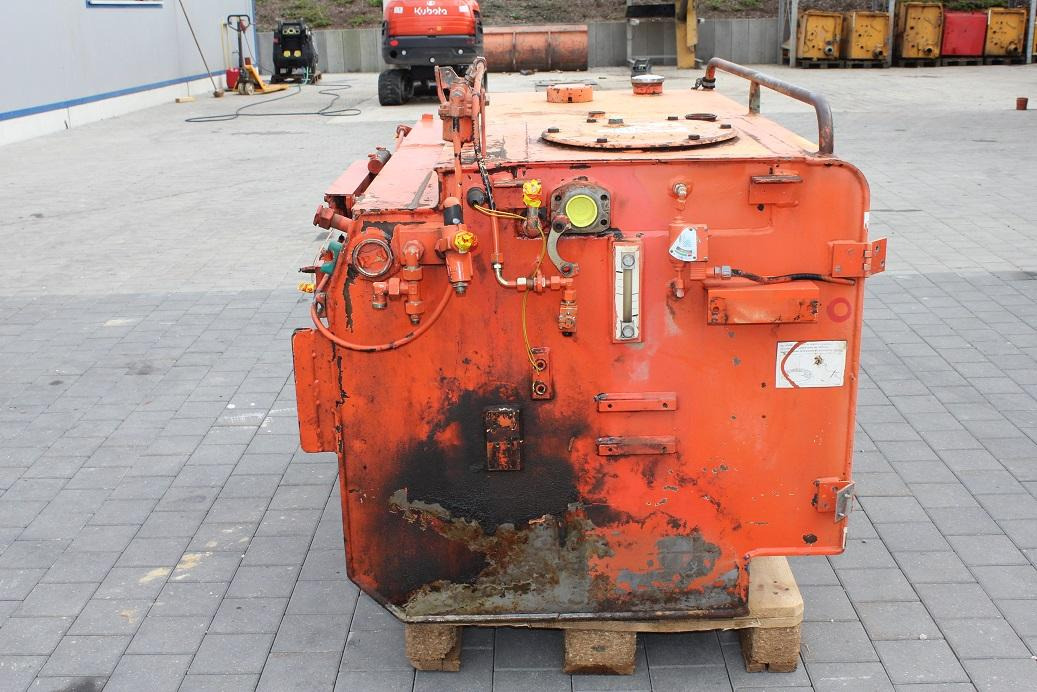 Atlas 1804 - Hydraulic tank for Construction machinery: picture 4 Atlas 1804 - Hydraulic tank for Construction machinery: picture 4