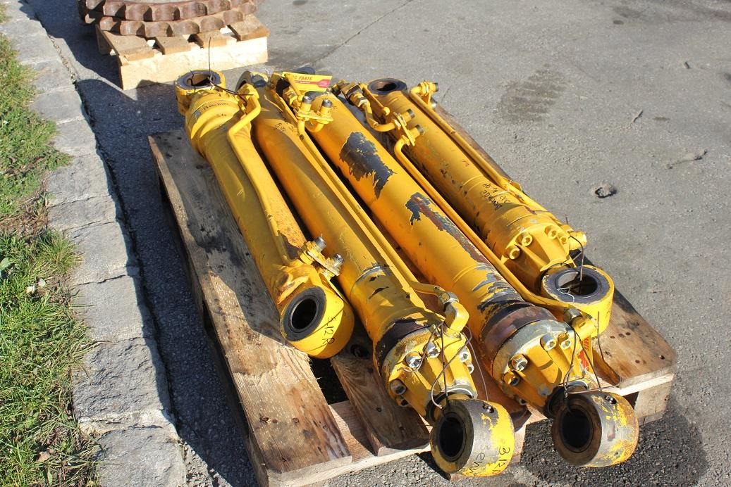 Benmac 3.12R - Hydraulic cylinder for Construction machinery: picture 1 Benmac 3.12R - Hydraulic cylinder for Construction machinery: picture 1