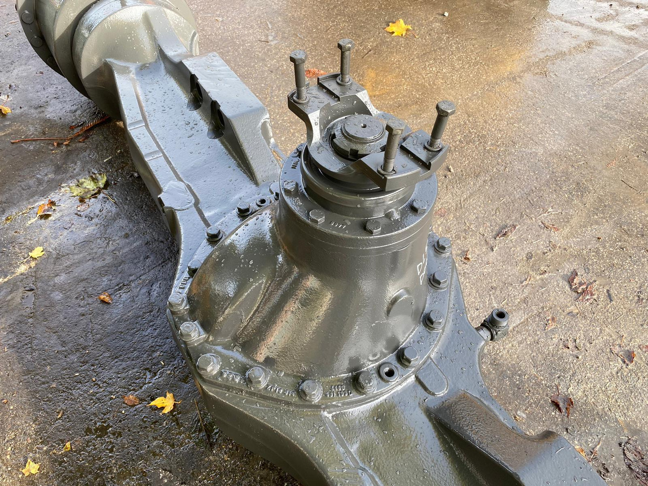 Doosan DL 500 - Axle and parts for Construction machinery: picture 2 Doosan DL 500 - Axle and parts for Construction machinery: picture 2