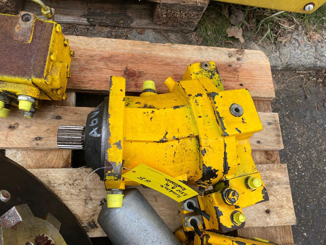 Furukawa Hydromatik A6VM107 HD - Hydraulic motor for Construction machinery: picture 1 Furukawa Hydromatik A6VM107 HD - Hydraulic motor for Construction machinery: picture 1