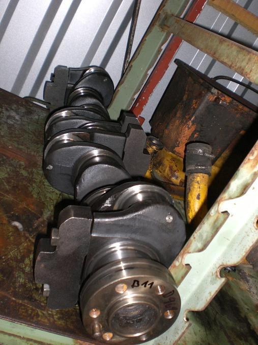 Cylinder block for Construction machinery Hanomag B 11 D 961-D 941-D 962/3: picture 6