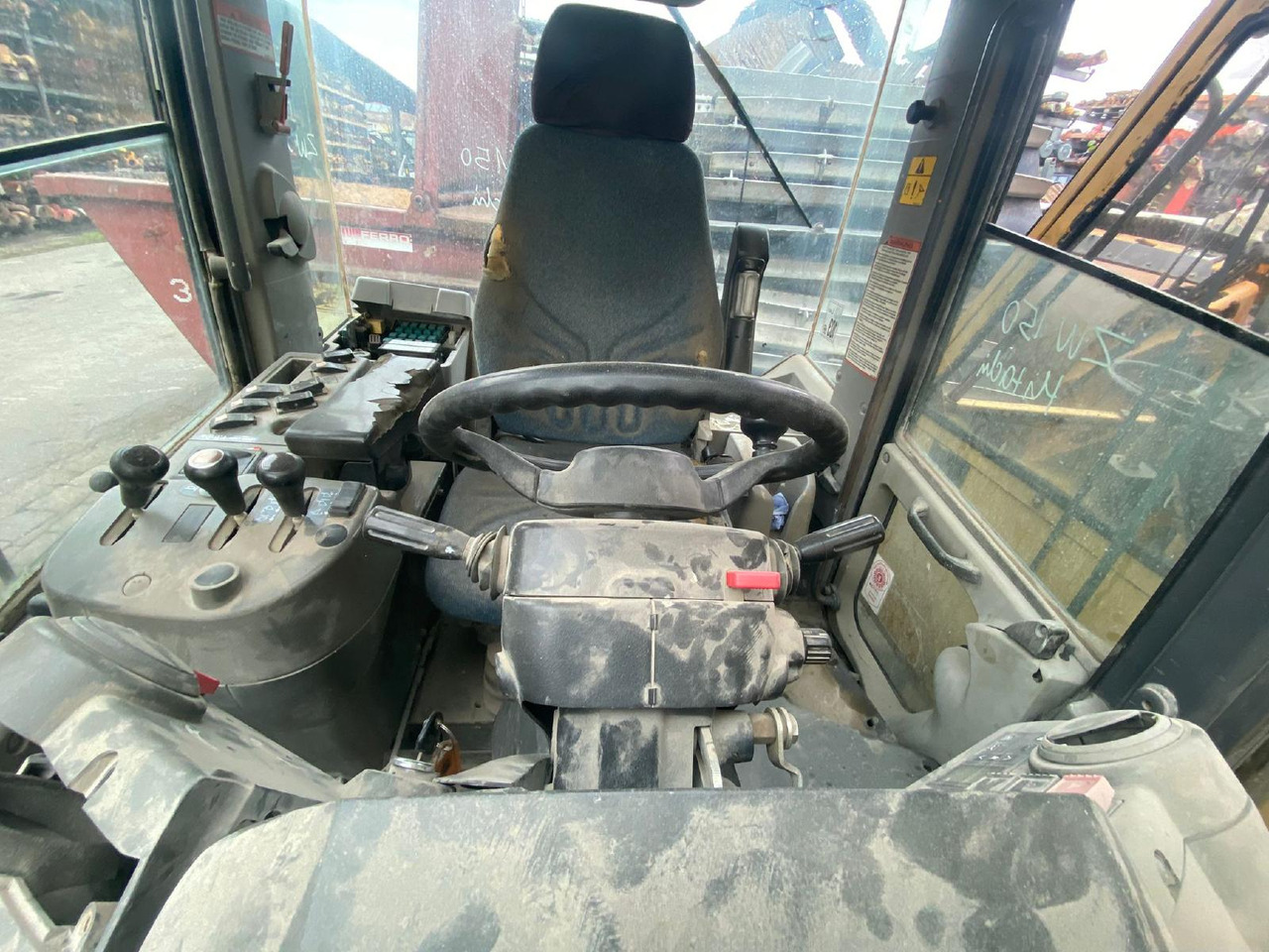 Hitachi ZW 150 - Cab for Excavator: picture 5 Hitachi ZW 150 - Cab for Excavator: picture 5