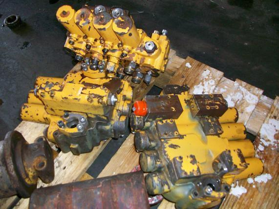 Liebherr A 900 B - Hydraulic valve for Construction machinery: picture 4 Liebherr A 900 B - Hydraulic valve for Construction machinery: picture 4