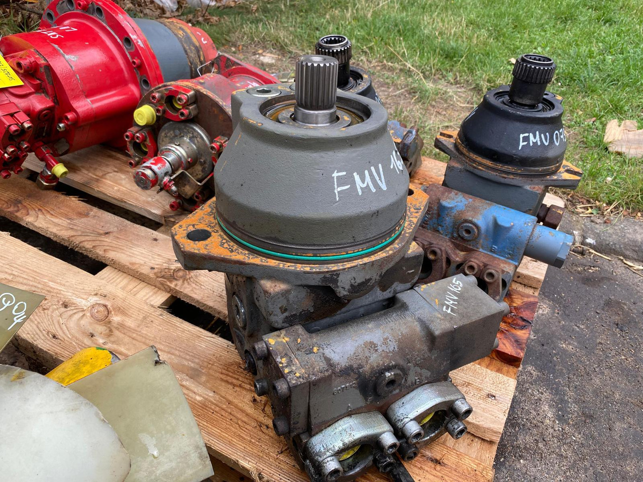 Liebherr FMV 165 - Final drive for Construction machinery: picture 1 Liebherr FMV 165 - Final drive for Construction machinery: picture 1