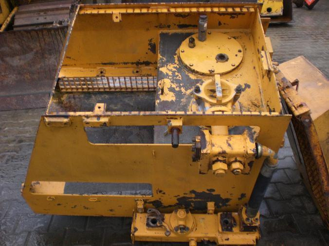 Liebherr R 912 LC - Hydraulic tank for Construction machinery: picture 1 Liebherr R 912 LC - Hydraulic tank for Construction machinery: picture 1