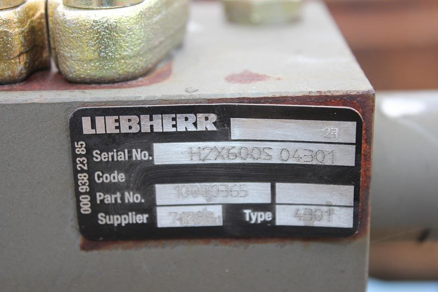 Liebherr R 914 - Hydraulic valve for Construction machinery: picture 3 Liebherr R 914 - Hydraulic valve for Construction machinery: picture 3
