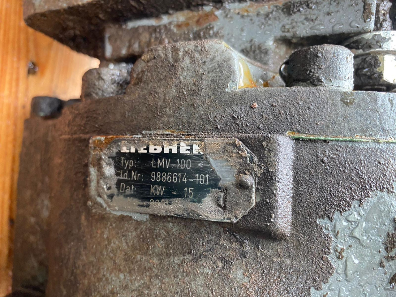 Liebherr ZF 2HL 100, LMV 100 aus LH A904 LIT - Transmission for Construction machinery: picture 4 Liebherr ZF 2HL 100, LMV 100 aus LH A904 LIT - Transmission for Construction machinery: picture 4