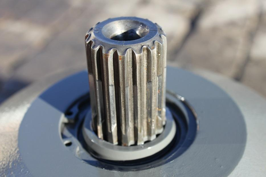 Linde HMV 70 zu GK37 - Final drive for Construction machinery: picture 4 Linde HMV 70 zu GK37 - Final drive for Construction machinery: picture 4