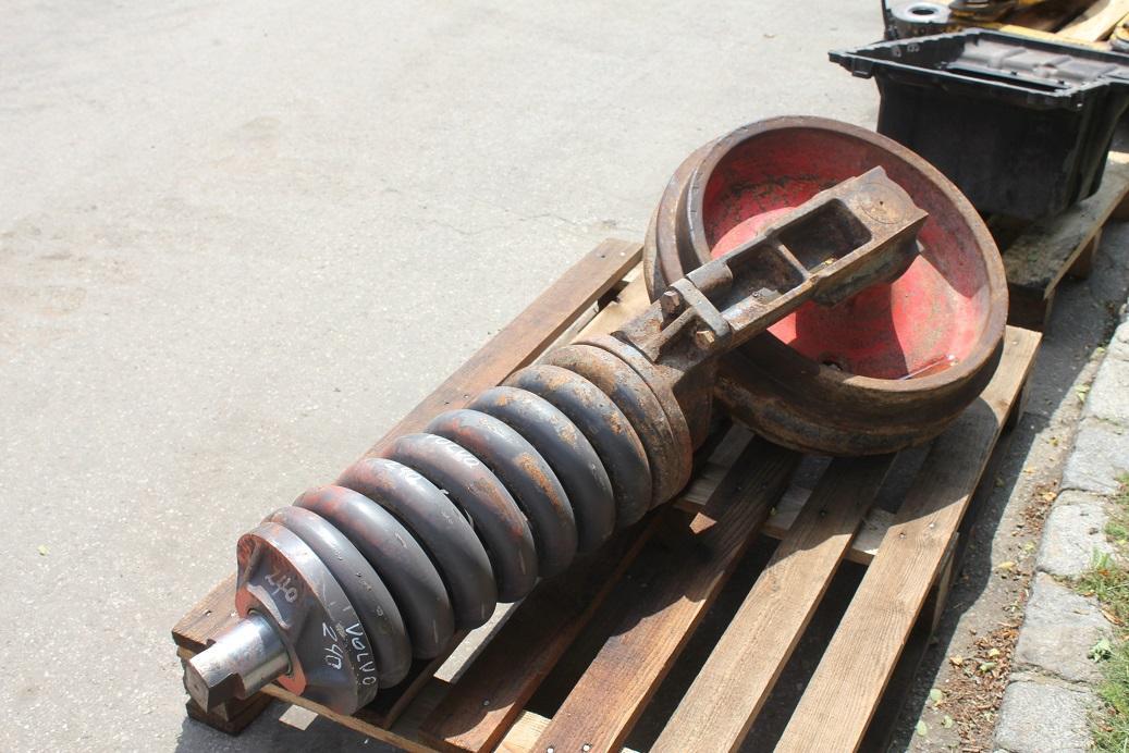 Undercarriage parts for Construction machinery Volvo EC 240 B NLC: picture 6