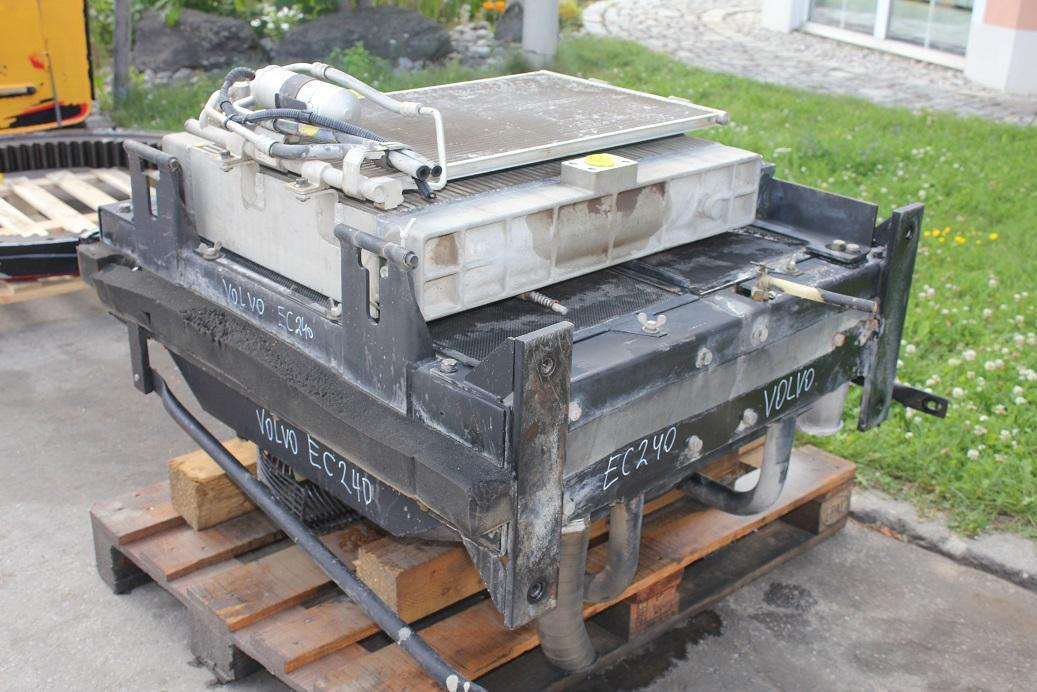Volvo EC 240 BNLC - Cooling system for Construction machinery: picture 1 Volvo EC 240 BNLC - Cooling system for Construction machinery: picture 1