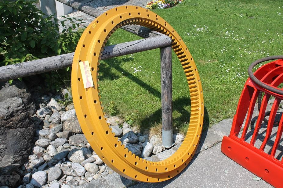 Zeppelin ZM 15 - Slewing ring for Construction machinery: picture 4 Zeppelin ZM 15 - Slewing ring for Construction machinery: picture 4