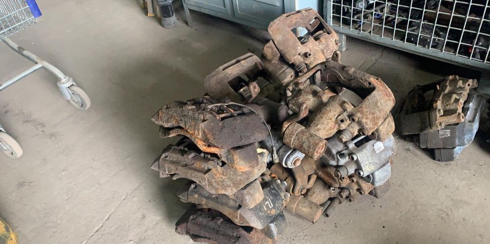 IVECO oryginał IVECO Eurocargo - Brake caliper for Truck: picture 5 IVECO oryginał IVECO Eurocargo - Brake caliper for Truck: picture 5