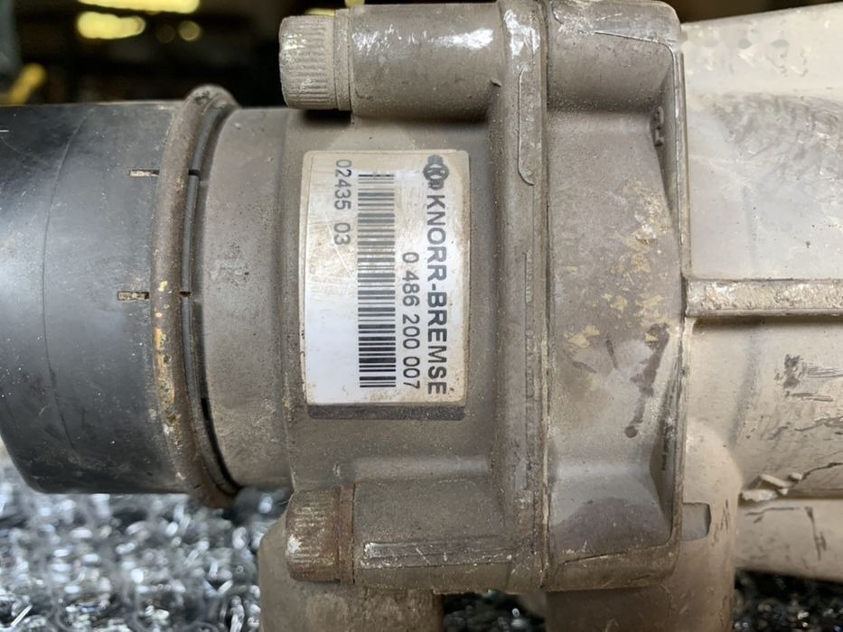 Knorr-Bremse orygina 0486200007 MAN TGA - Brake cylinder for Truck: picture 4 Knorr-Bremse orygina 0486200007 MAN TGA - Brake cylinder for Truck: picture 4