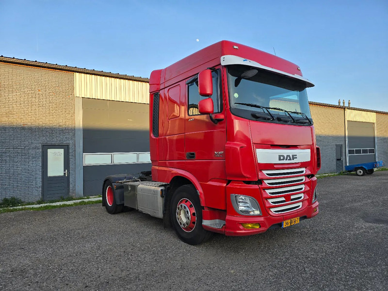 DAF XF 440 Euro 6 2015 - Tractor unit: picture 3 DAF XF 440 Euro 6 2015 - Tractor unit: picture 3