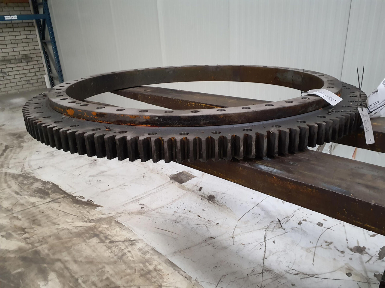 FAUN ATF 30-2 slew ring - Slewing ring for Mobile crane: picture 3 FAUN ATF 30-2 slew ring - Slewing ring for Mobile crane: picture 3